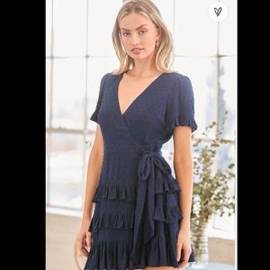 ▪️ NWT Lulus call me cute navy wrap dress